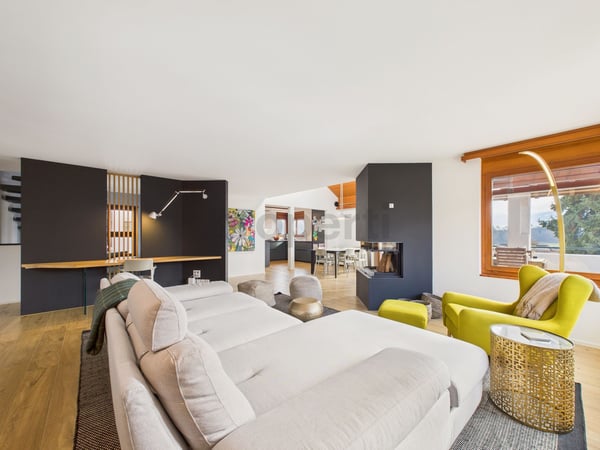 Modernes 9-Zimmer Einfamilienhaus mit Garten in Hombrechtikon 4