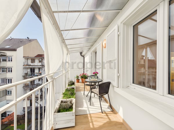 Exklusive 6.5-Zimmer-Attikawohnung mit sonnigem Balkon in Basel 2