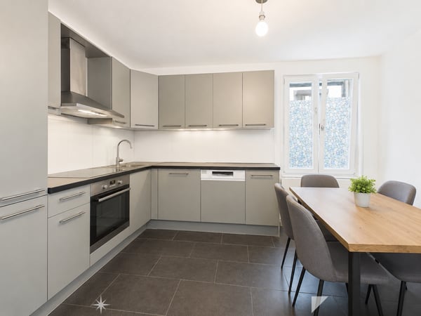 Saniertes Mehrfamilienhaus mit Attraktiver Rendite in Biel/Bienne 2