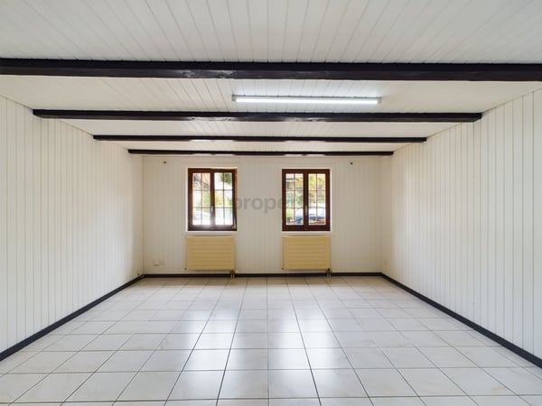 Gemeinschaftspool, eigene Gartensitzplätze und attraktives Renditepotenzial 7