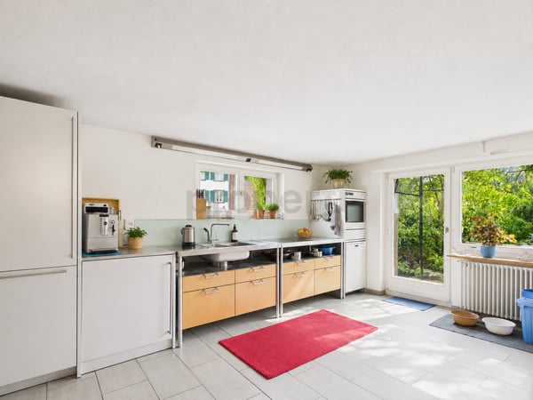 Charmante 6.5-Zimmer-Detached-House mit Bergsicht, Freudwil 4