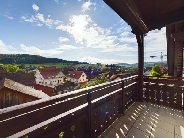 Erstklassige 4.5-Zimmer-Wohnung in Weiach mit wunderschöner Aussicht 12