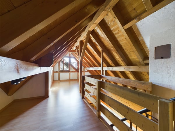 Erstklassige 4.5-Zimmer-Wohnung in Weiach mit wunderschöner Aussicht 9