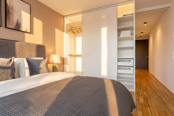 Moderne 2.5-Zimmer-Wohnung mit sonnigem Balkon, Zürich 6