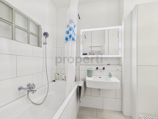 Architektonisch prämierte Liegenschaft, 165 m² Wohnfläche und privater 50 m² Innenhof 9