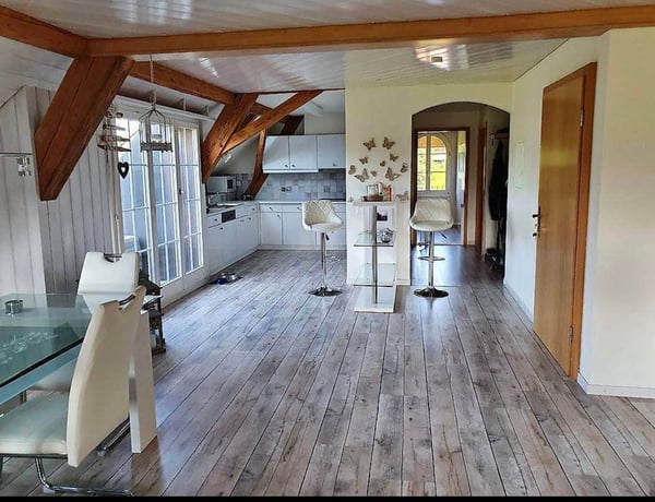 Helle 3.5-Zimmer-Dachwohnung mit Balkon, Lützelflüh 4