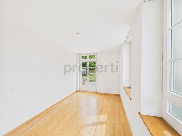Appartement de 4,5 pièces, chauffage au sol, garage et place extérieure inclus 6