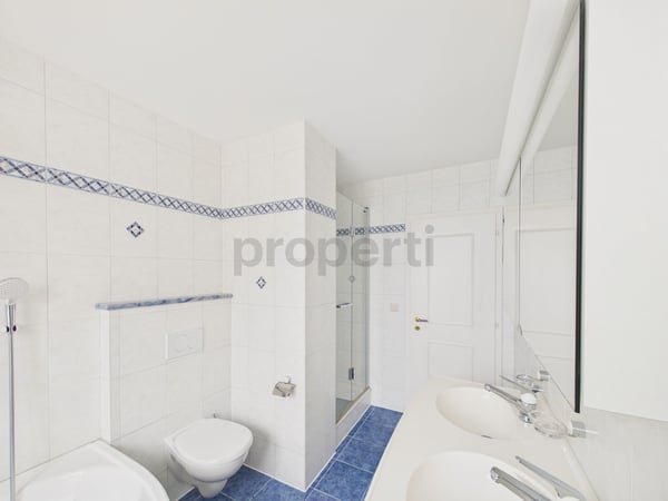 Appartement de 4,5 pièces, chauffage au sol, garage et place extérieure inclus 10