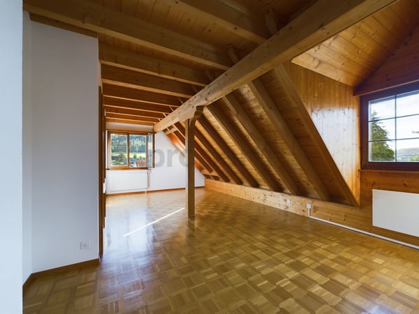 Erstklassige 4.5-Zimmer-Wohnung in Weiach mit wunderschöner Aussicht 6