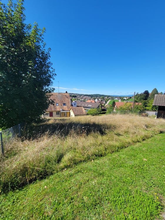 Opportunité : Petit Immeuble de rendement + parcelle constructible avec plans villa disponibles 4