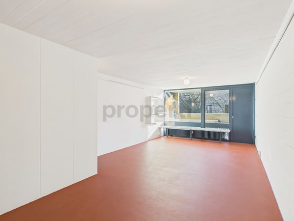 Wohnen in einer Ikone der Schweizer Architektur | Einzigartige 4.5-Zimmer-Maisonettewohnung im denkmalgeschützten Atelier-5-Ensemble in Flamatt 1