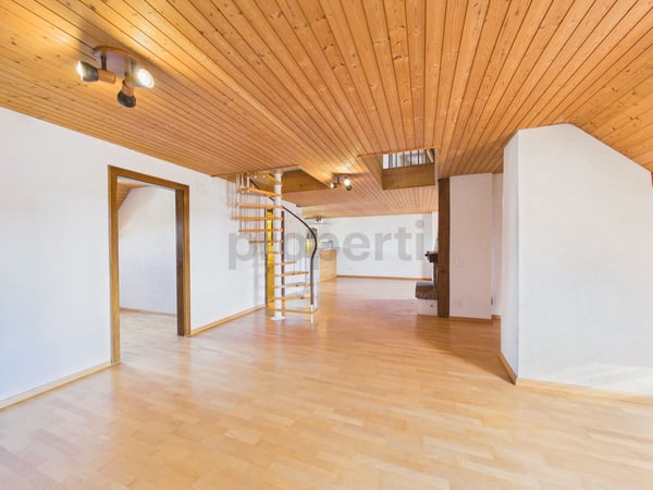 Charmante Maisonette-Wohnung mit historischem Flair in Mellingen 8
