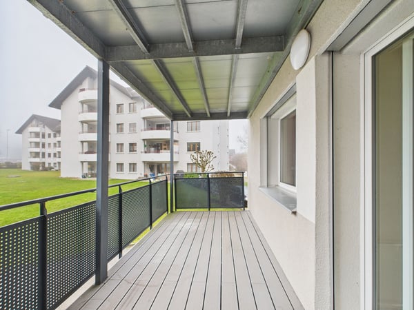 Gemütlicher Schwedenofen und Terrasse mit Garagenbox inklusive 8