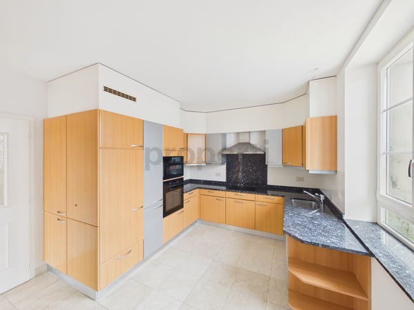 Appartement de 4,5 pièces, chauffage au sol, garage et place extérieure inclus 5