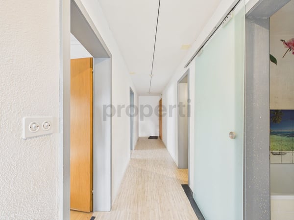 Lichtdurchflutetes Wohnen mit Balkon und Weitsicht 5