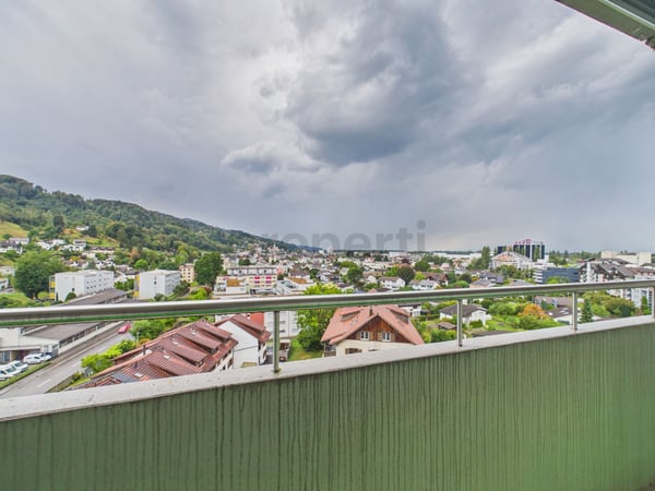 Lichtdurchflutetes Wohnen mit Balkon und Weitsicht 11