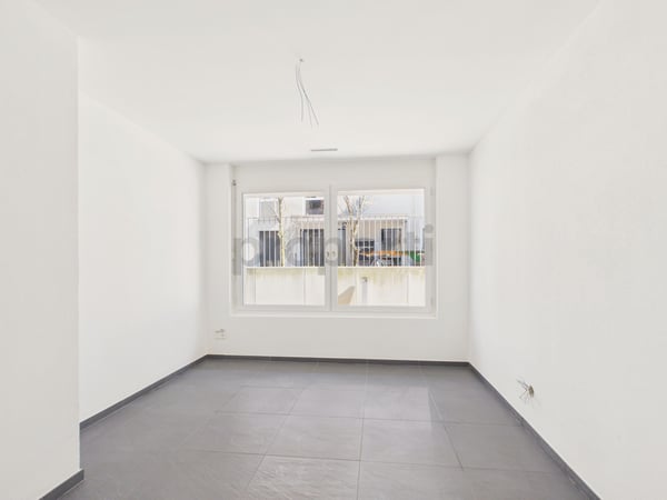 Neu renovierte 5.5-Zimmer-Eigentumswohnung mit Lift, Opfikon 7