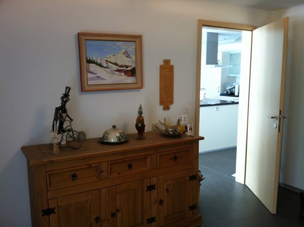 Frisch renovierte Parterrewohnung, zwei Badezimmer und charmantes, rustikales Haus 8