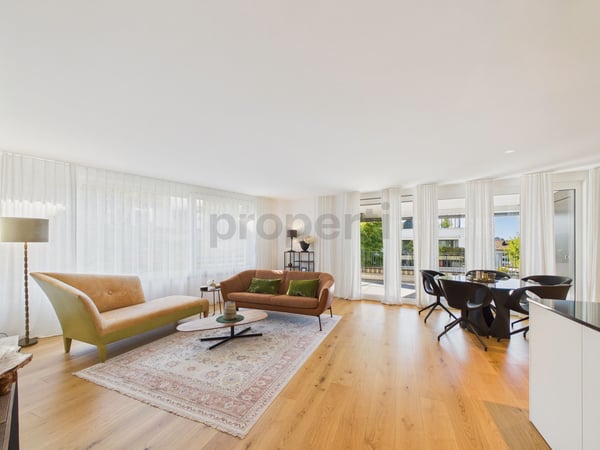 Elegante 3.5-Zimmerwohnung mit Seesicht und grossem Balkon 1