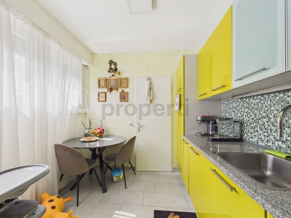 Rinnovato nel 2018, piscina e area grill condominiali e aria condizionata 4
