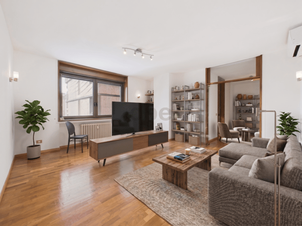 Elegante appartamento 4.5 locali nel cuore di Lugano-Cassarate 1