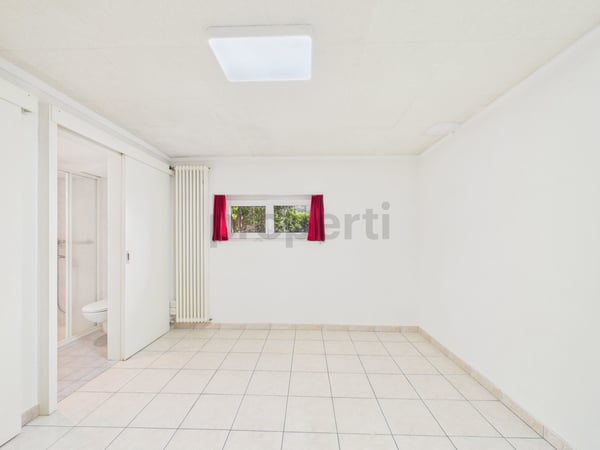 Casa unifamigliare rinnovata nel 2018 e 2023 con ampio giardino 6