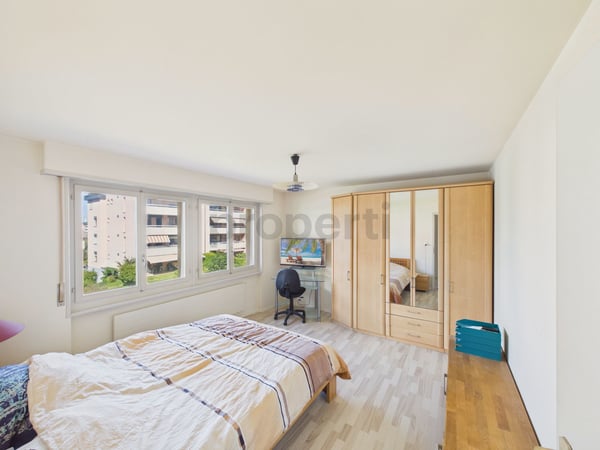 Balcon Privé, Ascenseur & Emplacement Idéal proche Gare et Écoles ! 5