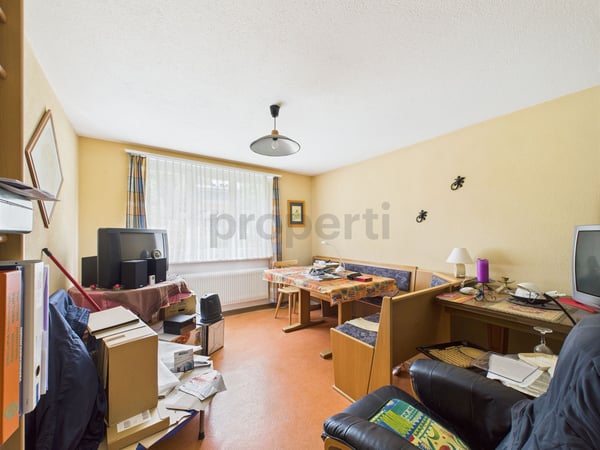 Spektakuläre Bergsicht, Viel Privatsphäre & Hohes Wertsteigerungspotenzial im Safiental! 10