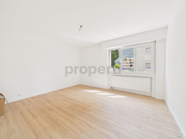 Appartement élégamment rénové 3.5 pièces avec ascenseur, Sion 7