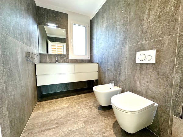 Eleganza Moderna e Comfort: Villa con Rifiniture di Pregio 10