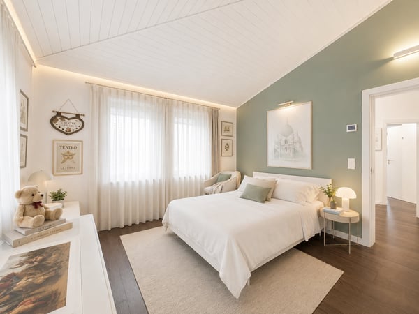 Luminosa villa unifamiliare con 5.5 locali a Riva San Vitale, TI 9