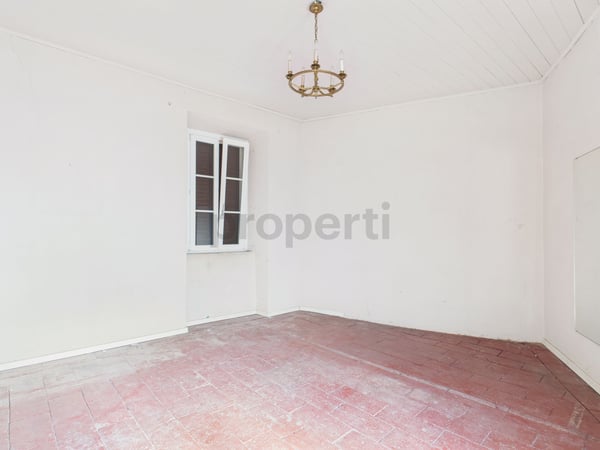 Elegante casa indipendente 1 locale con ampio balcone, Breggia 6