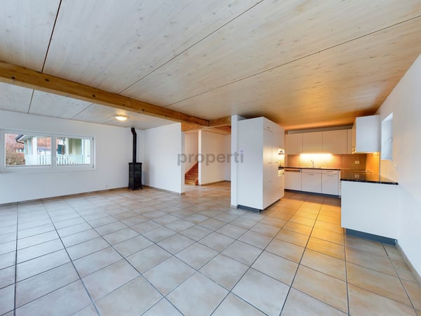 Haus-im-Haus-Gefühl mit 2 Badezimmern und Supermarkt vor der Tür 4