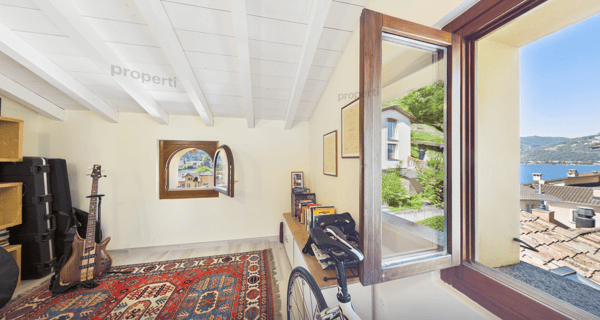 Attico con Vista Lago Spettacolare, Giardino Privato con pergolato, Panorama & Standing Superiore! 7