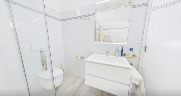 Attico con Vista Lago Spettacolare, Giardino Privato con pergolato, Panorama & Standing Superiore! 10
