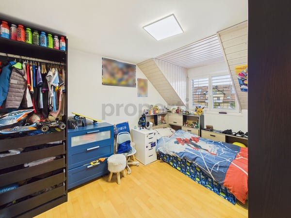 En Duplex, Belle Luminosité, Balcon Privé Ensoleillé, Chauffage au Sol, Accès Fauteuil Roulant avec Ascenseur & Écoles à 90m ! 7