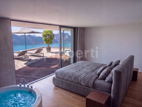 Laurus Villa, Seesicht, Pool, Attika Neubau in Weggis 7