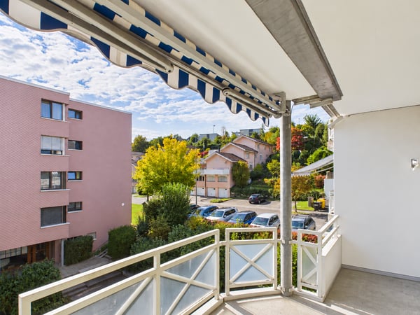 Lichtdurchfluteter Wohnbereich, Gemütlicher Balkon & Zentrale Lage! 8