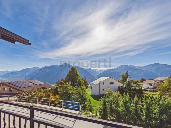 Chalet à rénover avec vue exceptionnelle et fort potentiel 11