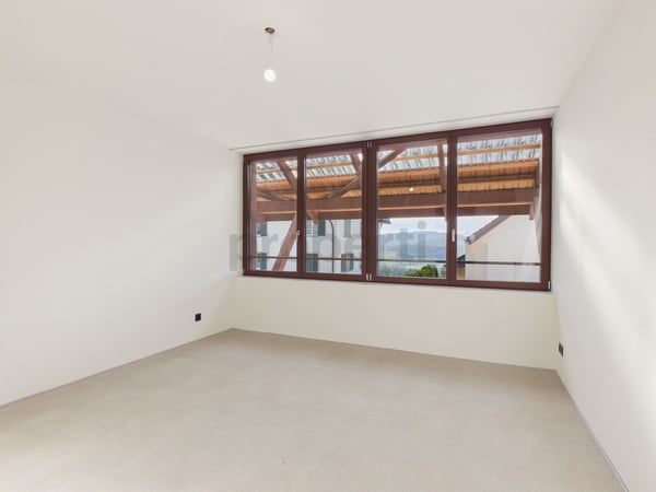 Erstbezug im Neubau (2026), Grosszügige Galerie & Ruhige Lage! 7