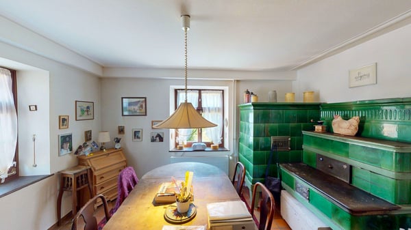 Bauernhaus mit Scheune und grossem Entwicklungspotenzial 9