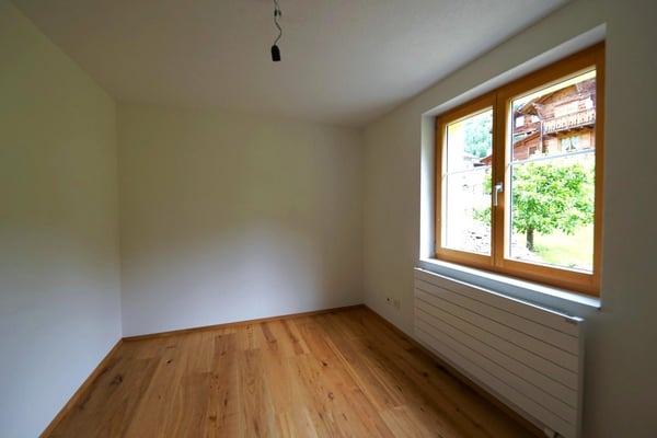 Frisch renovierte 5.5 Zimmerwohnung mit Bergpanorama 7