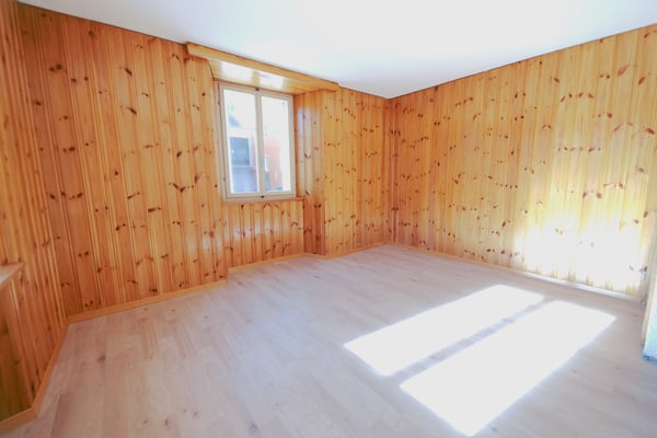 Rustikale 4.5-Zimmer-Wohnung in Disentis/Mustér 3