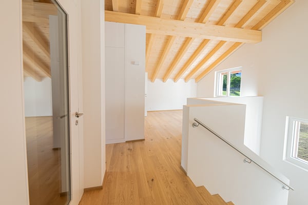 Schöner Wohnung in der Surselva 8