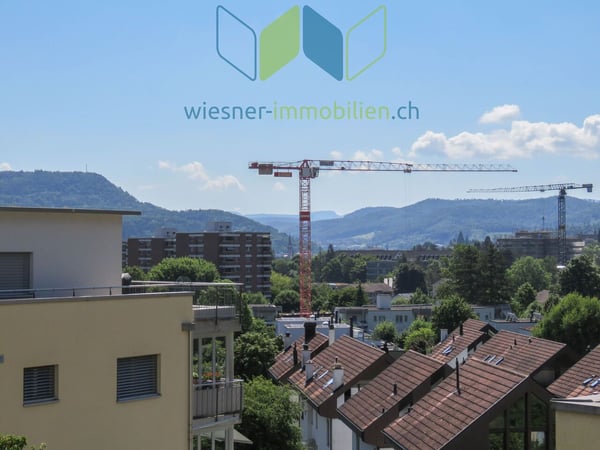 SEHR ATTRAKTIVE 1½ ZIMMER WOHNUNG IN GRÜNER UMGEBUNG 2