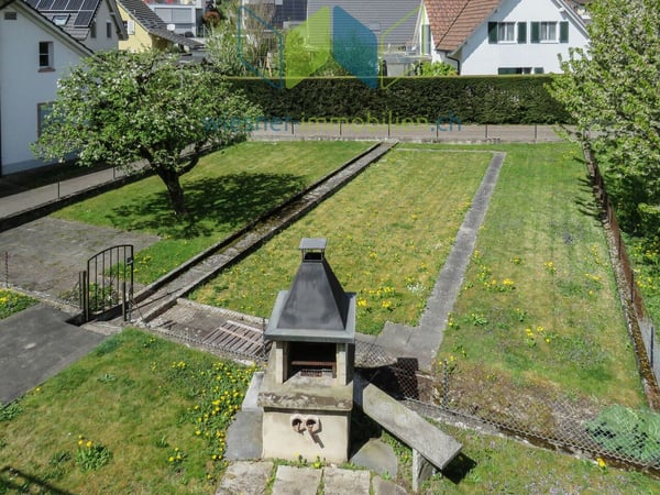 MEHRGENERATIONENHAUS MIT GROSSEM AUSBAUPOTENZIAL!! 3