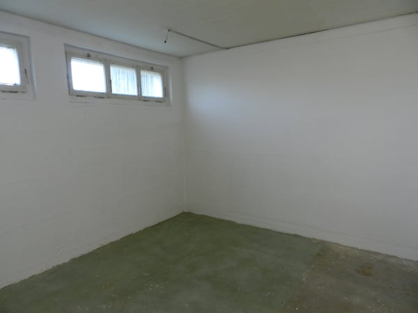 Praktisches Lager mit viel Stauraum in Hausen AG! 4