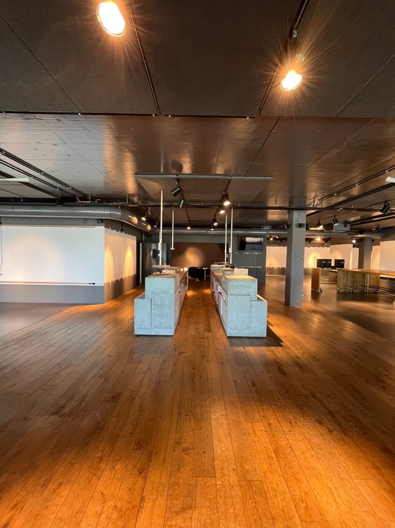 Repräsentatives Gewerbeobjekt mit Lager- und Gewerbeflächen – direkt an der A1! 4