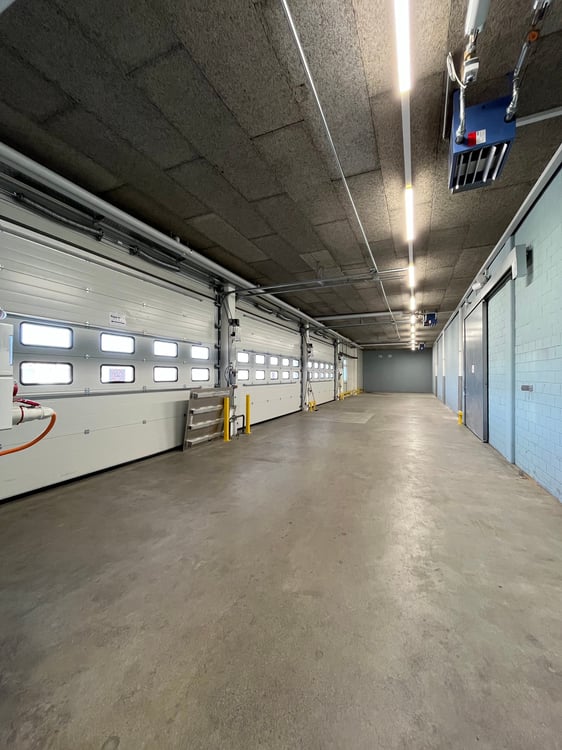 Repräsentatives Gewerbeobjekt mit Lager- und Gewerbeflächen – direkt an der A1! 12