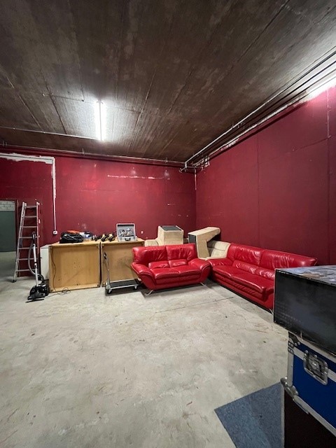 Sie suchen Platz - wir haben ihn 3